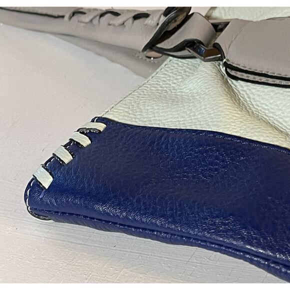 Pocketbook Oryani Tri Color Leather Shoulder Tote Double Shoulder Straps - Picture 9 of 12